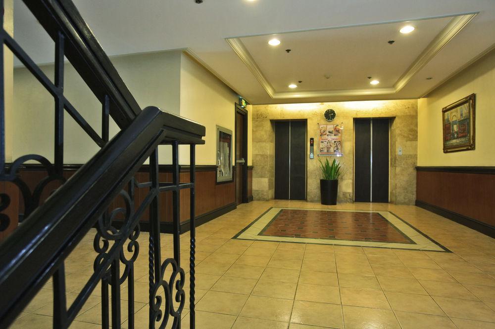 Fersal Hotel Malakas, Quezon City Manila Exterior photo